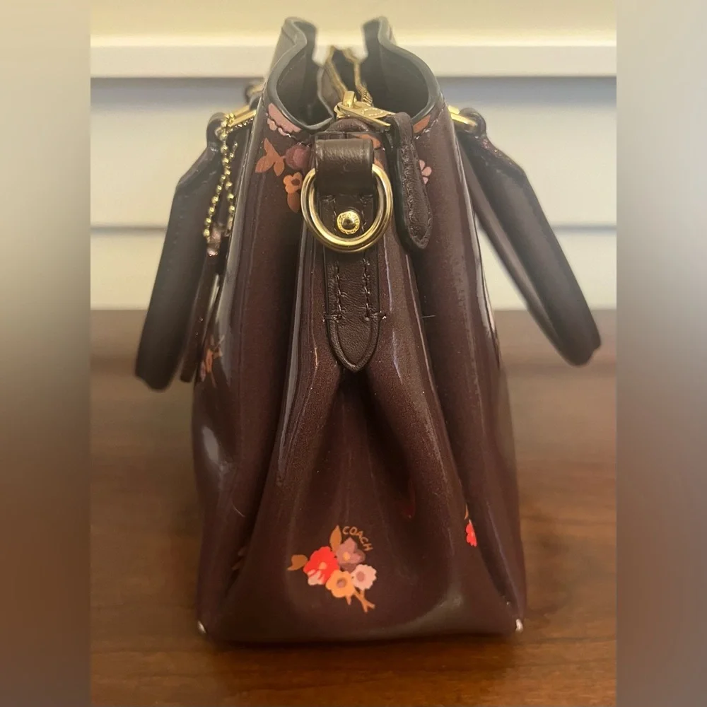 Sold - Picture 4 of 11